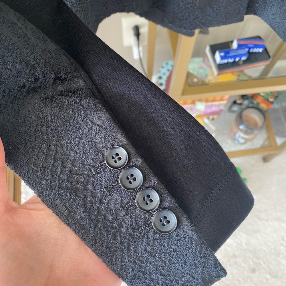 BCBGMaxAzria Textured Blazer - Picture 3 of 7